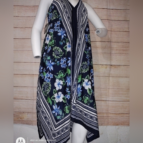 Mlle‎ Gabrielle Floral Dress - Picture 1 of 6